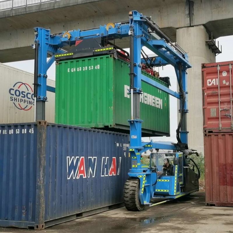 80T il veicolo resistente del camion del carrello a portale per porto/iarde di riserva che solleva i contenitori