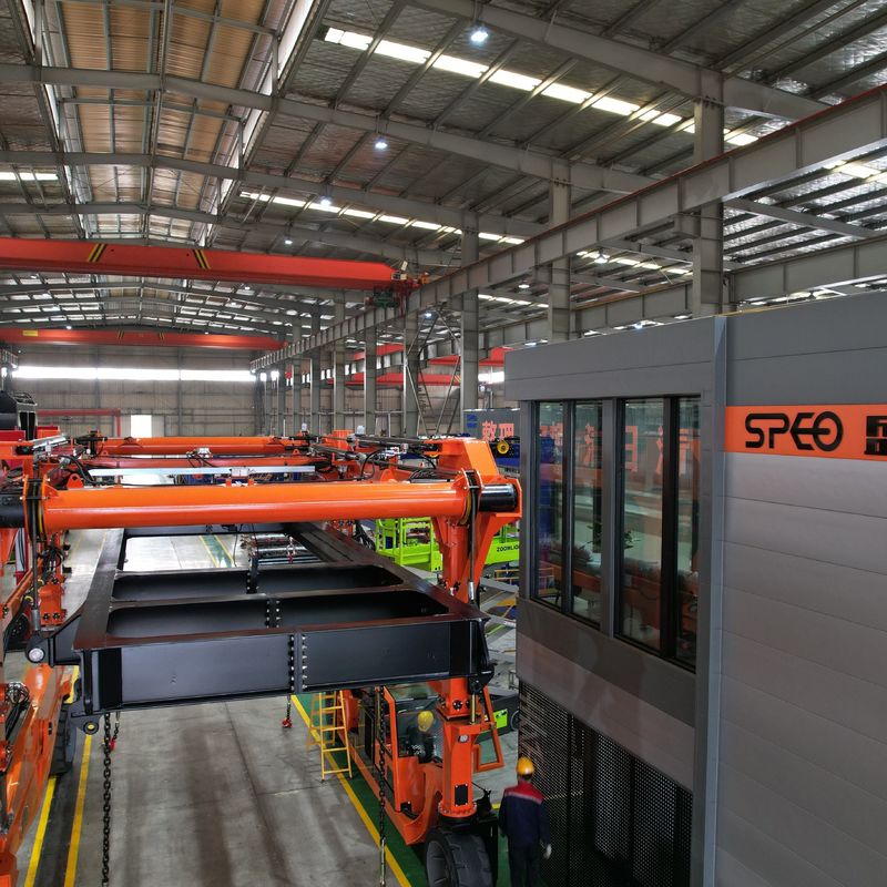Veicolo di sollevamento del contenitore di SPEO, contenitore arancio Crane Truck For Steel Factories del porto